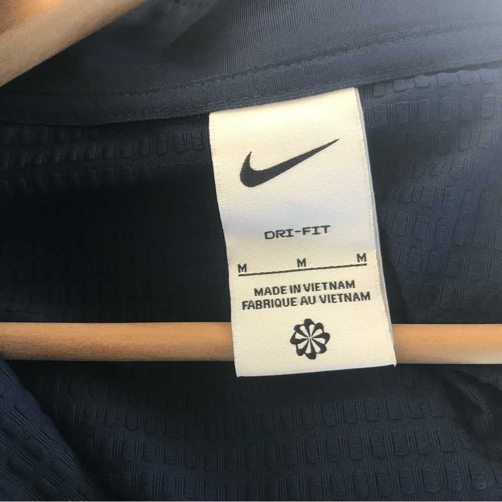 NEW Nike Dri-FIT Golf Logo Pullover 1/4 Zip Mens Size Medium Blue FD5837-410 - Picture 3 of 7